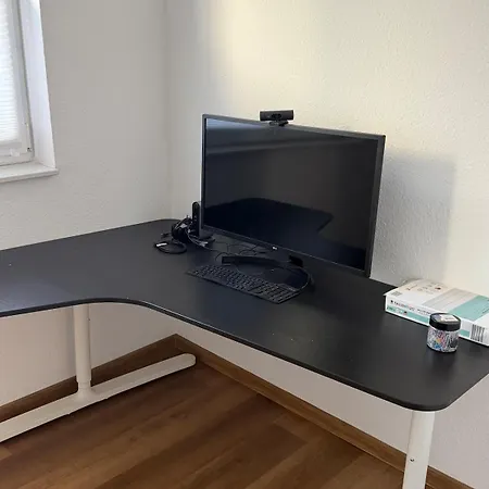 Stillvoll Und Stadtnahe - Bis Zu 4 Personen Und Fahrrad Freundlich Appartement Meiningen