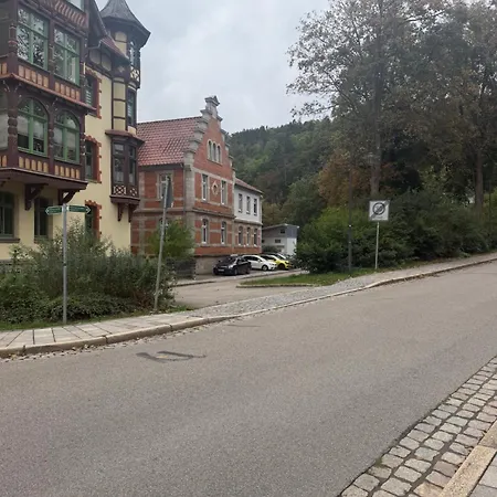 Stillvoll Und Stadtnahe - Bis Zu 4 Personen Und Fahrrad Freundlich *
